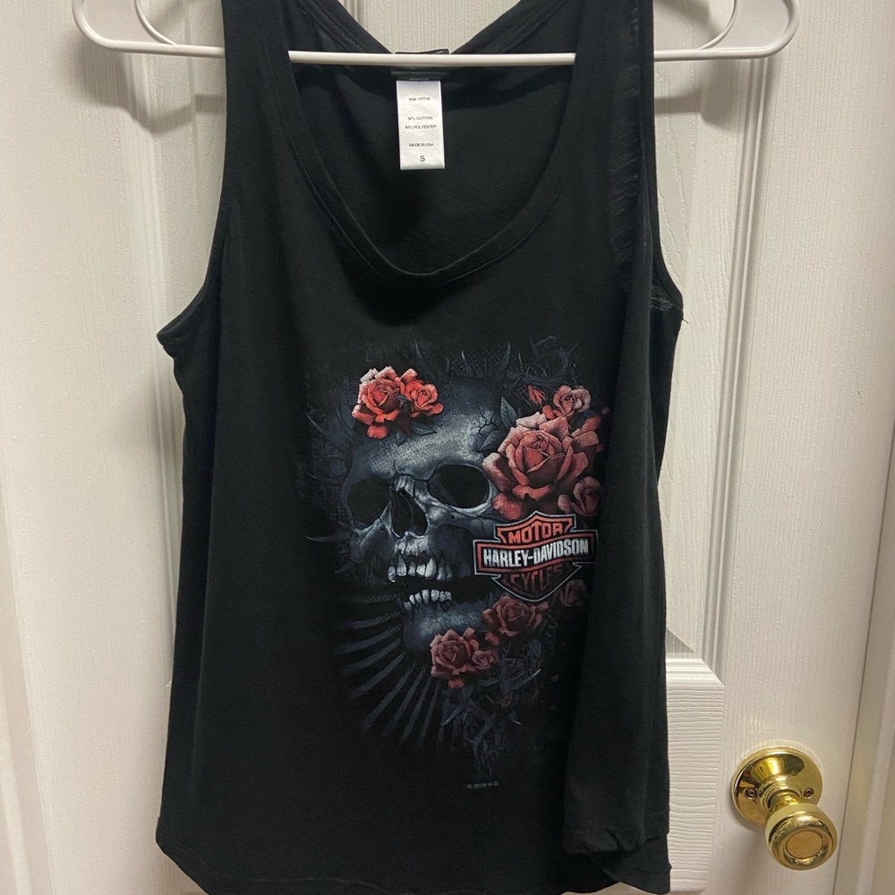 NWT Harley Davidson Skull & Roses Tank